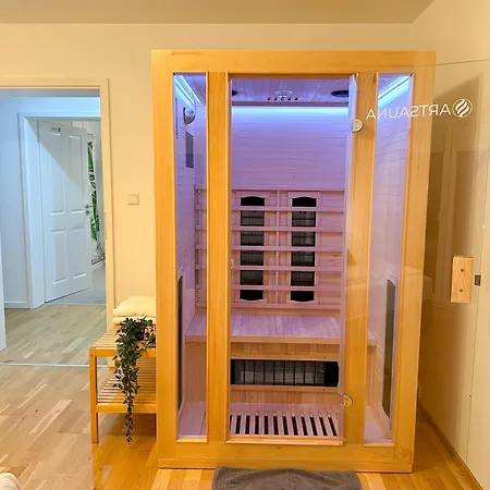 Katies I Near Regensburg - Private Infrared Sauna, Balcony, Bbq & Parking * Nittendorf