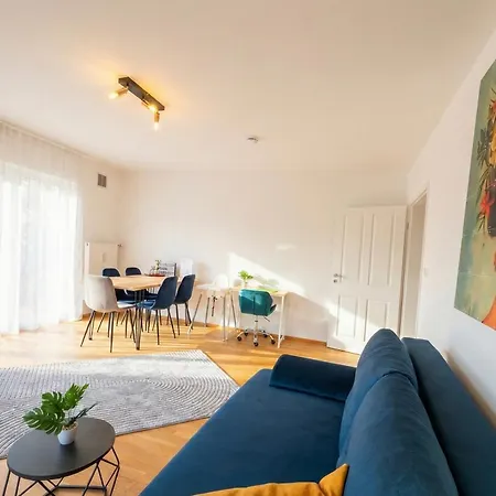 Katies I Near Regensburg - Balcony, Bbq, Private Infrared Sauna & Parking * Nittendorf